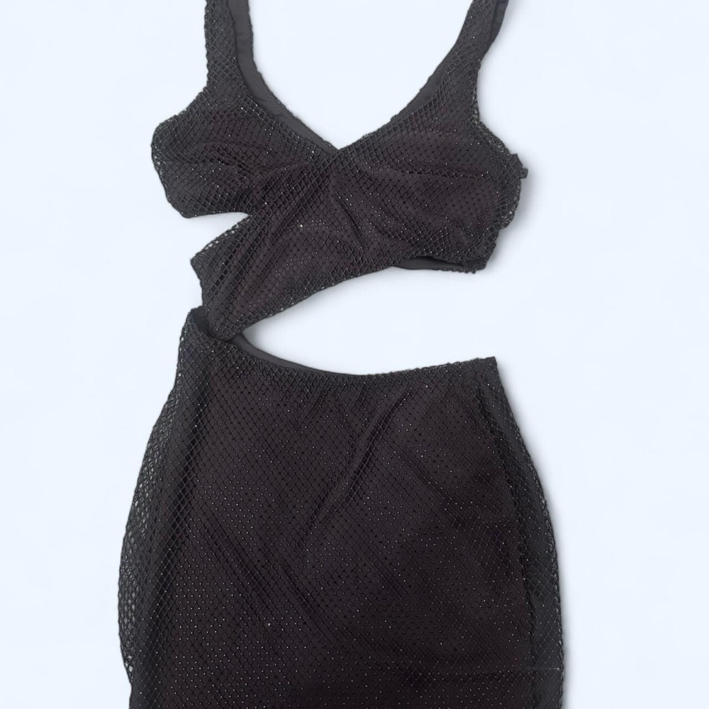 Oh Polly Black Mini Dress Sleek Silhouette